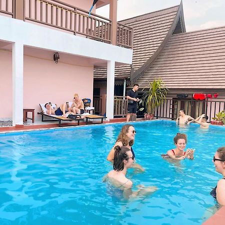 Vangvieng Sisavang Mountain View Hotel Vang Vieng Dış mekan fotoğraf