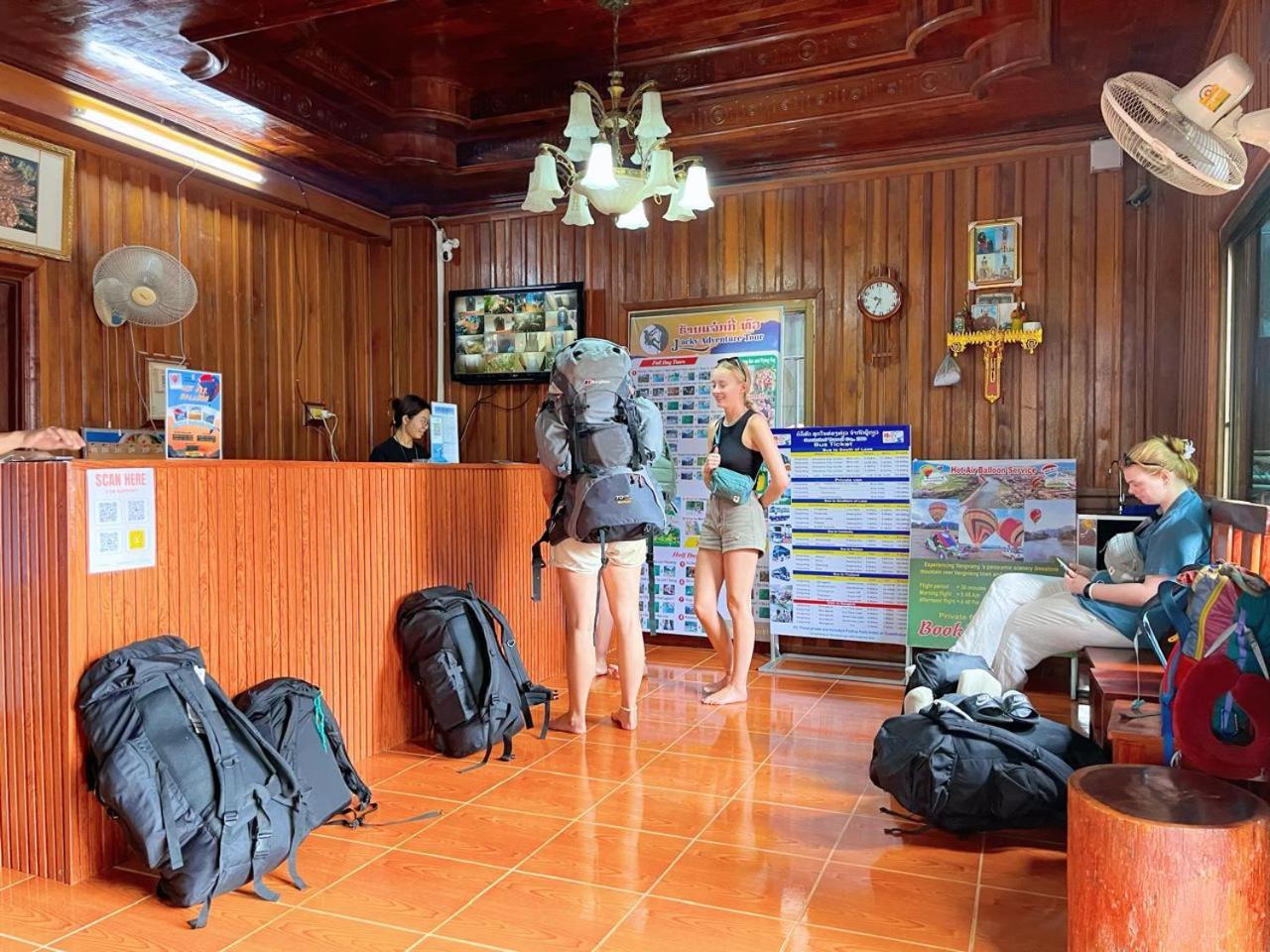 Vangvieng Sisavang Mountain View Hotel Vang Vieng Dış mekan fotoğraf