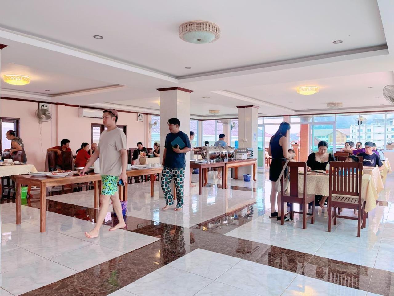 Vangvieng Sisavang Mountain View Hotel Vang Vieng Dış mekan fotoğraf