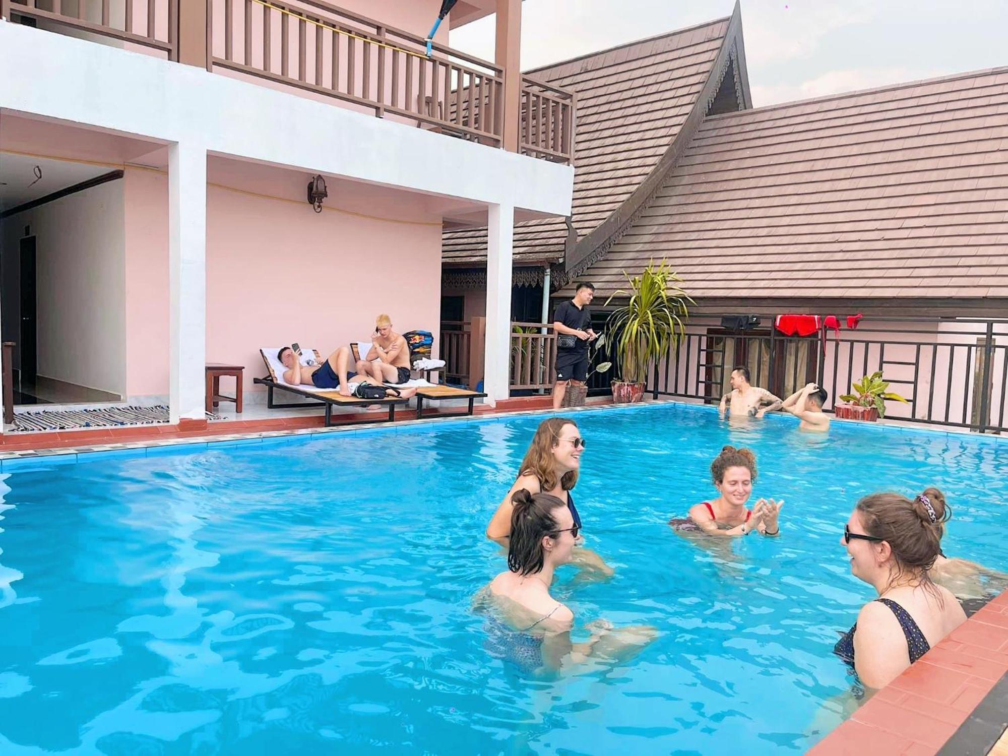 Vangvieng Sisavang Mountain View Hotel Vang Vieng Dış mekan fotoğraf