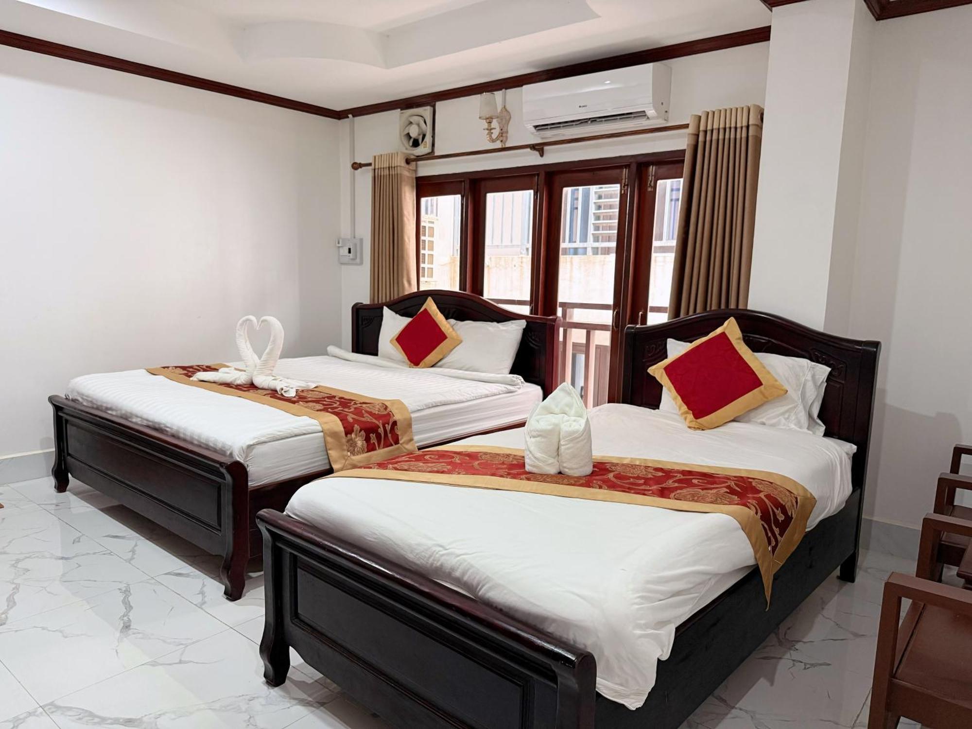 Vangvieng Sisavang Mountain View Hotel Vang Vieng Dış mekan fotoğraf