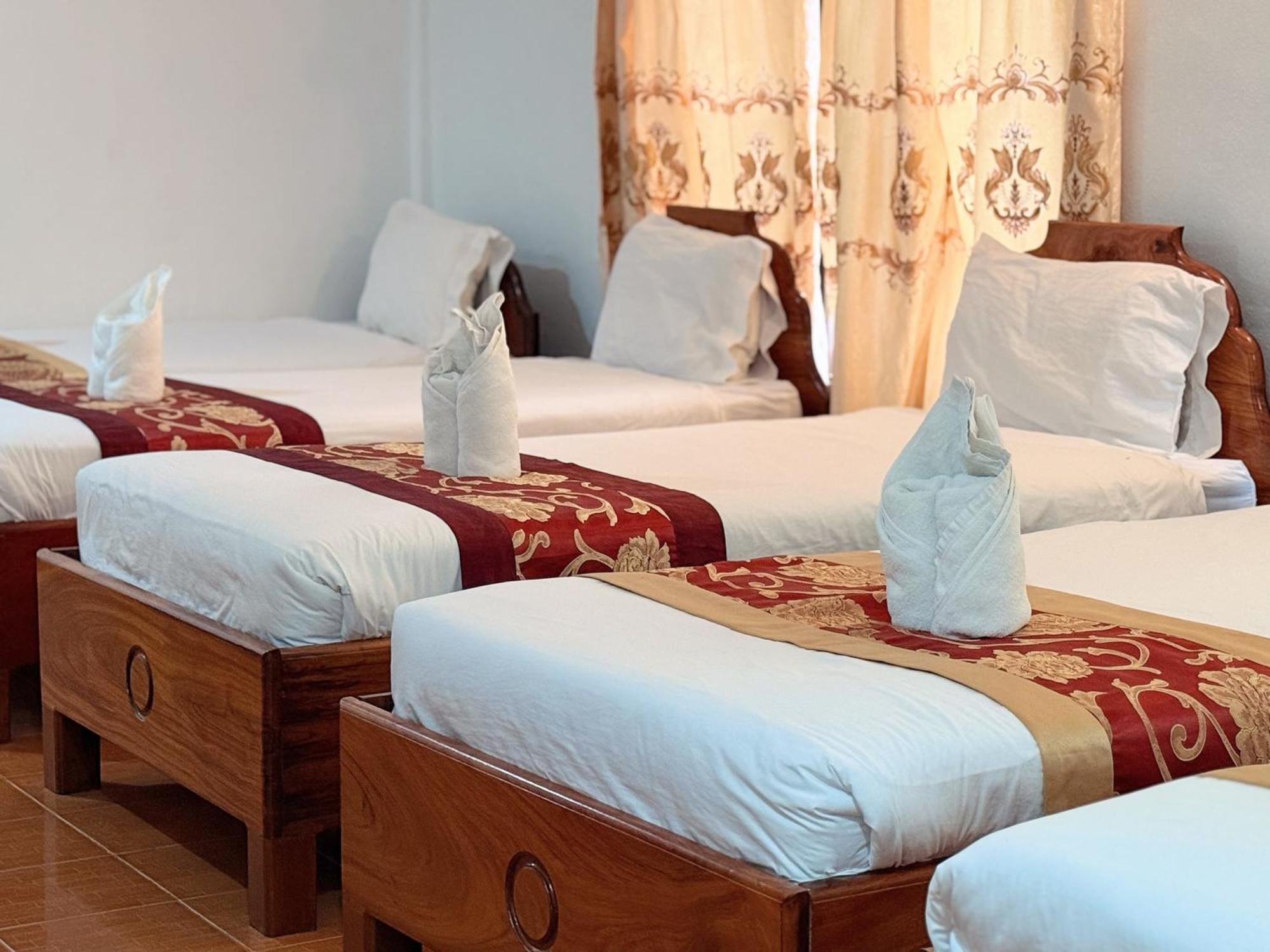 Vangvieng Sisavang Mountain View Hotel Vang Vieng Dış mekan fotoğraf