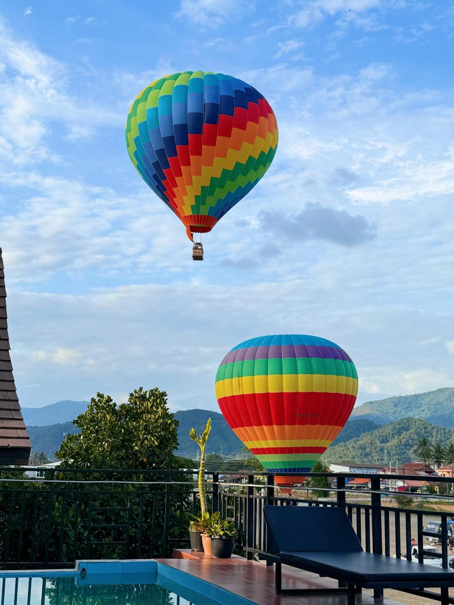 Vangvieng Sisavang Mountain View Hotel Vang Vieng Dış mekan fotoğraf